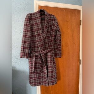 L.L. Bean maroon and Gray Plaid Men's Robe